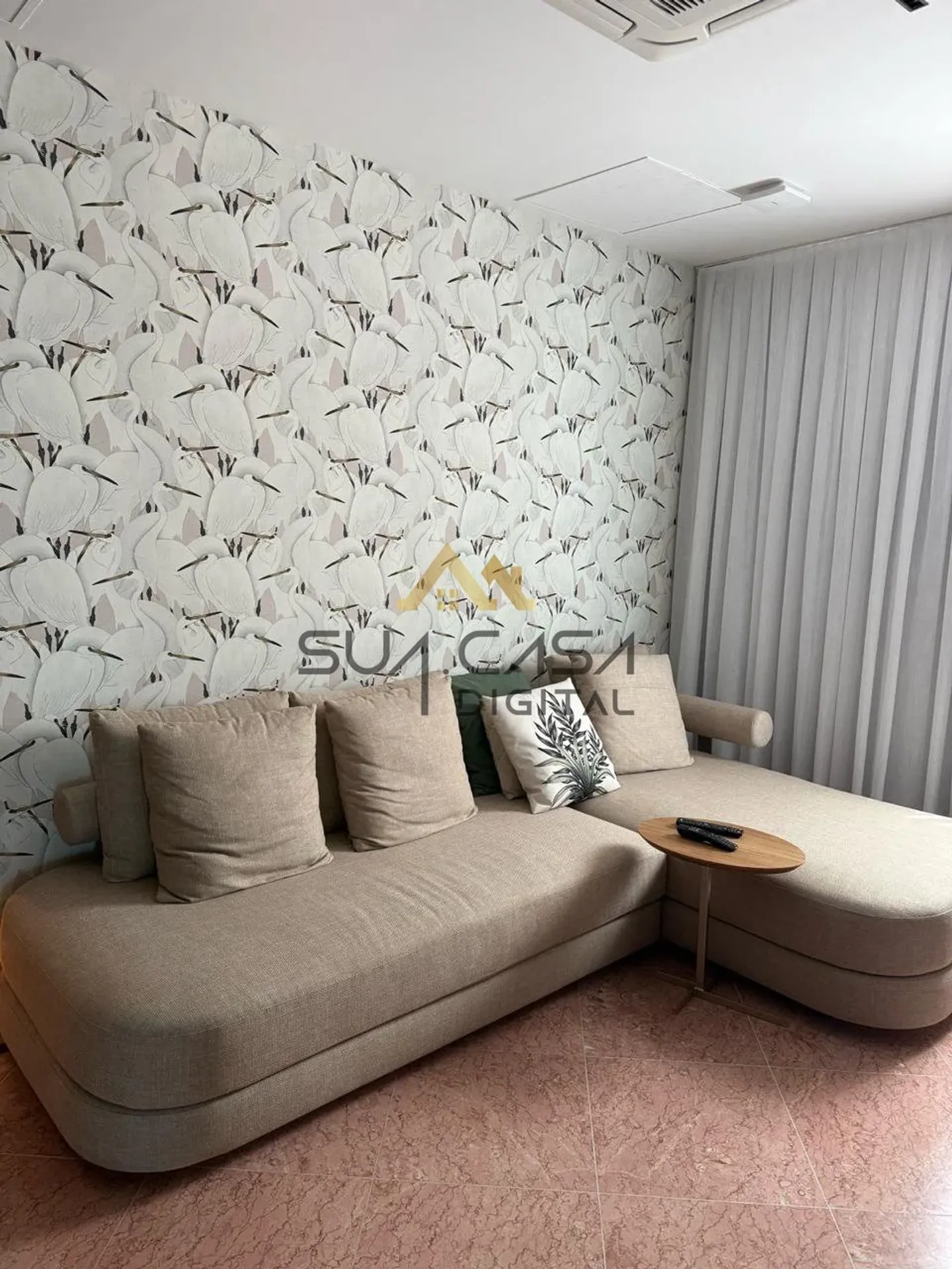 4-bedroom apartment with a water view — photo 24