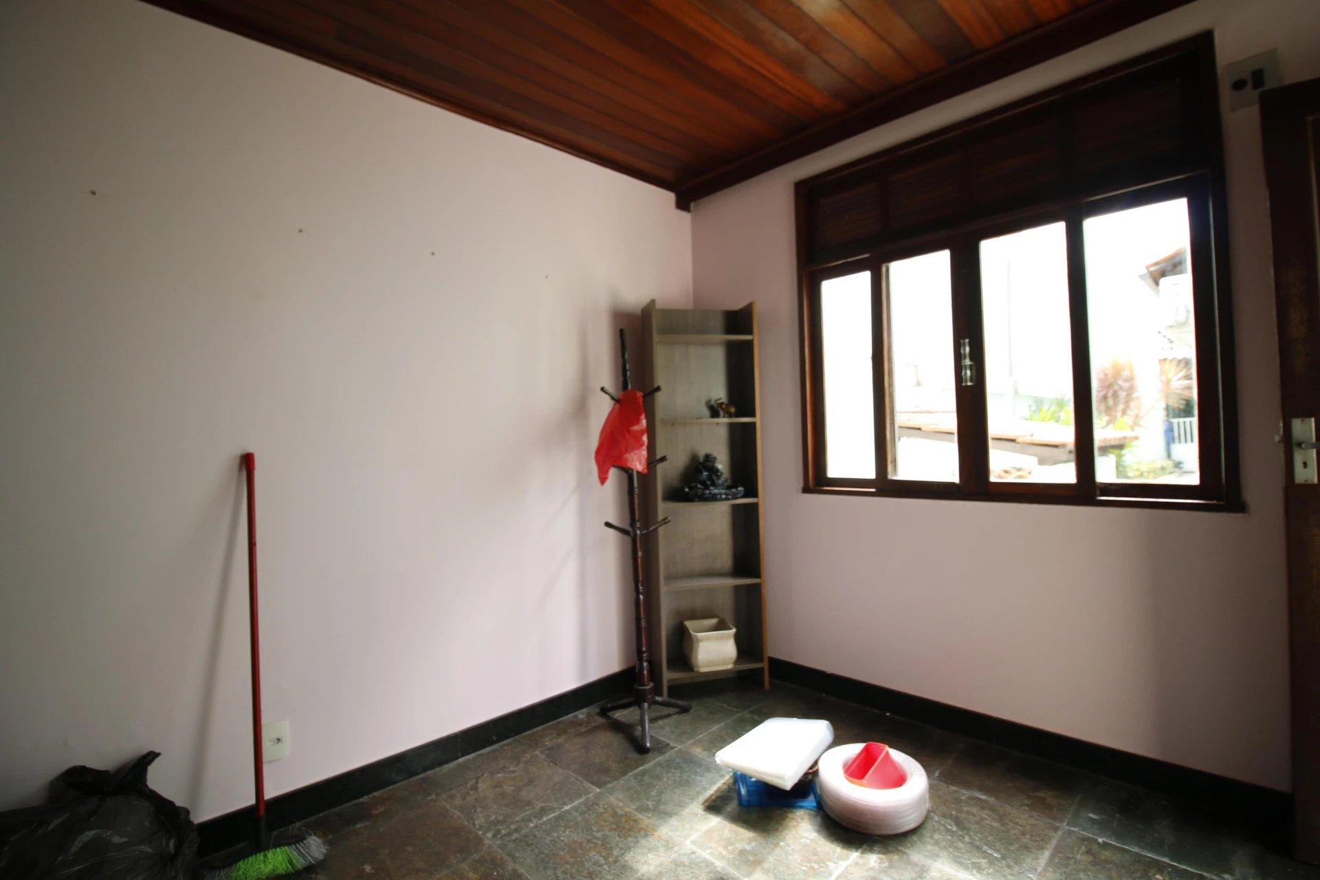 3-bedroom house with a garden — photo 7