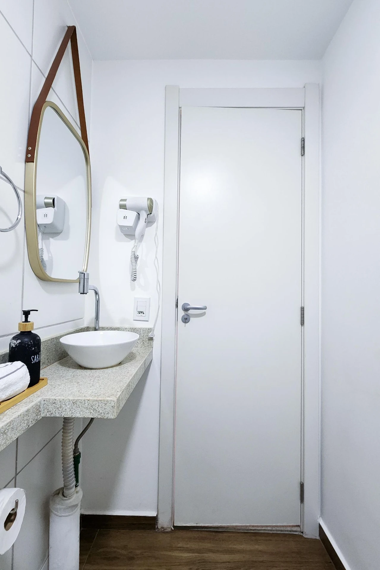 Studio mobiliado em condomínio com sauna — photo 16