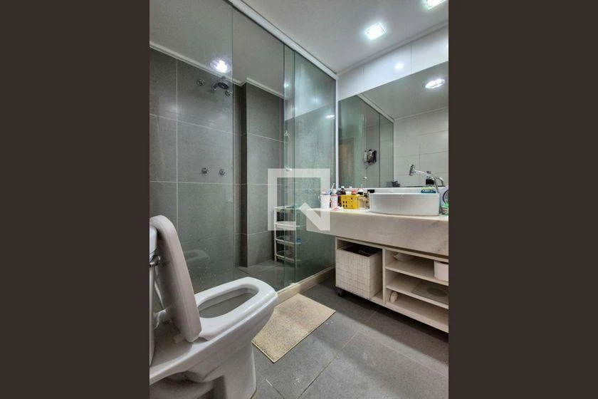 Furnished apartment with 5 en-suite bedrooms and terrace — photo 120