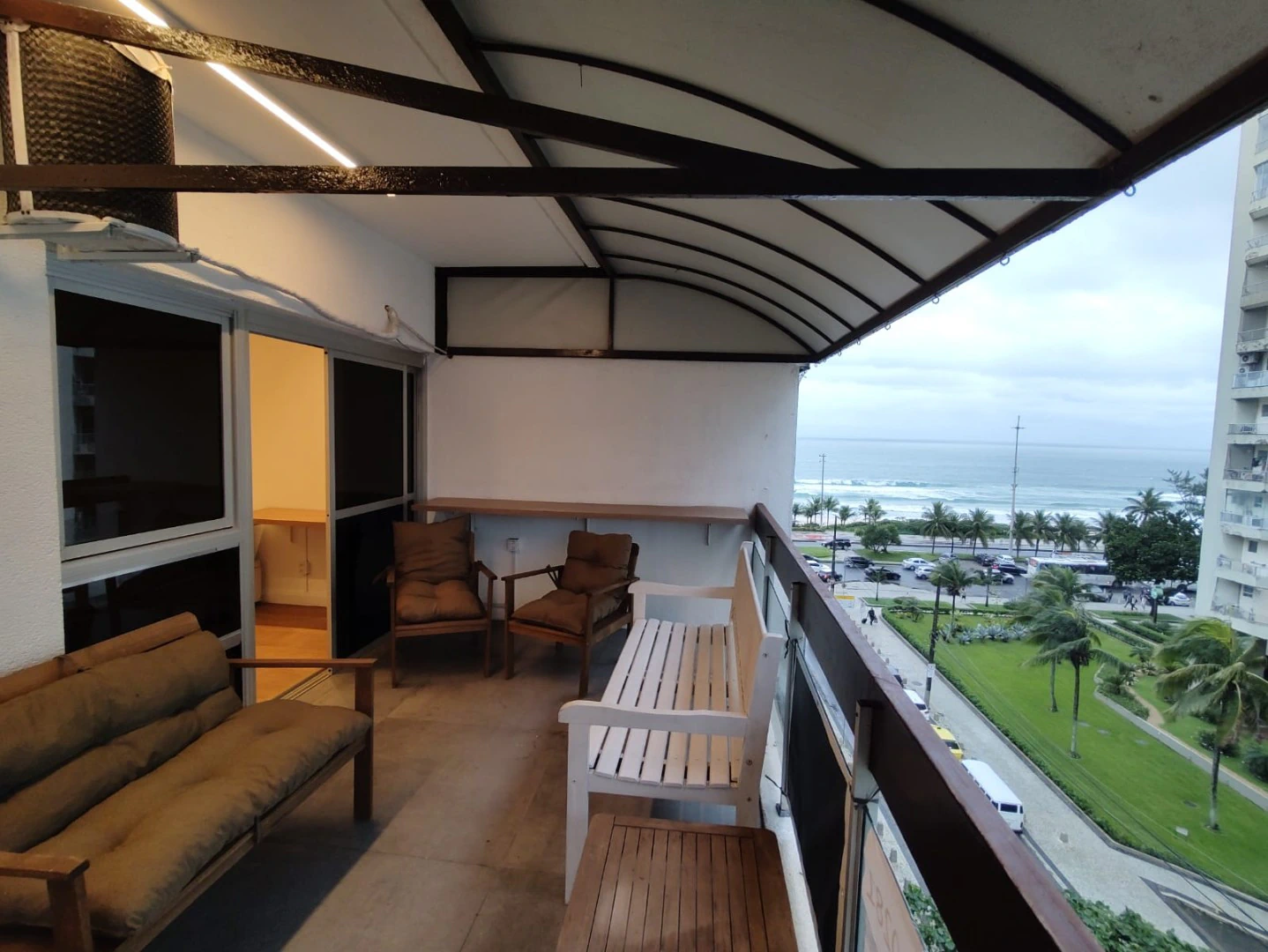 One-bedroom apartment with a water view — photo 12