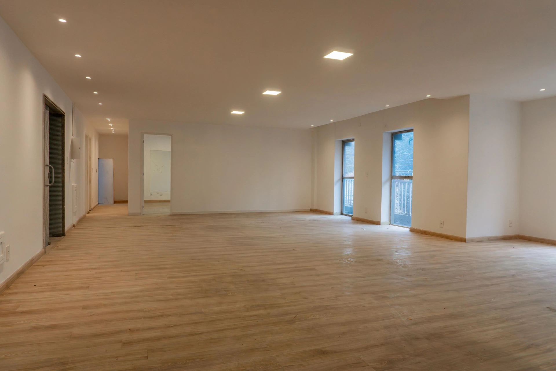 Apartamento de 2 quartos com varanda e 2 vagas — photo 3