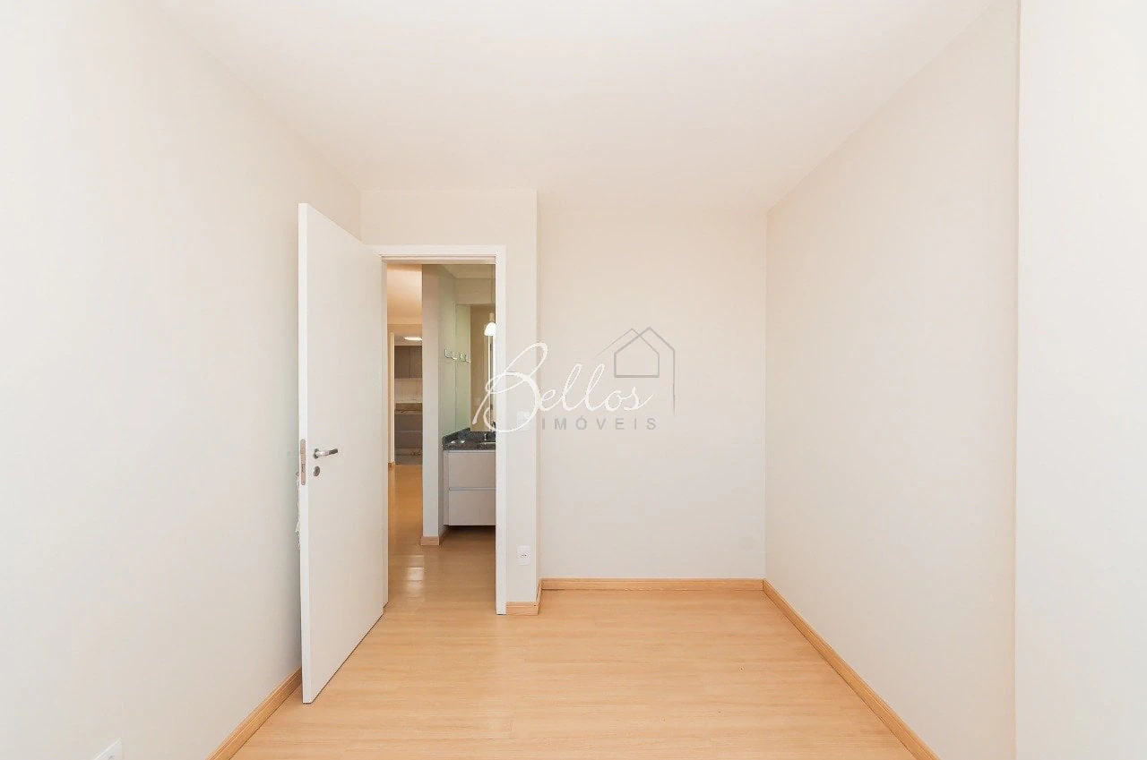77 m² apartment with a private BBQ and a walk-in closet — photo 10