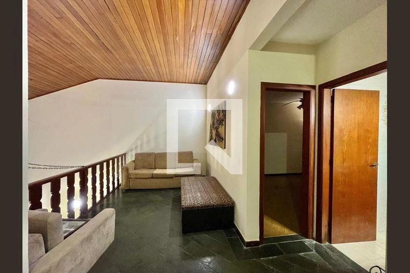 Casa de 300 m² com 4 quartos e 2 vagas — photo 20