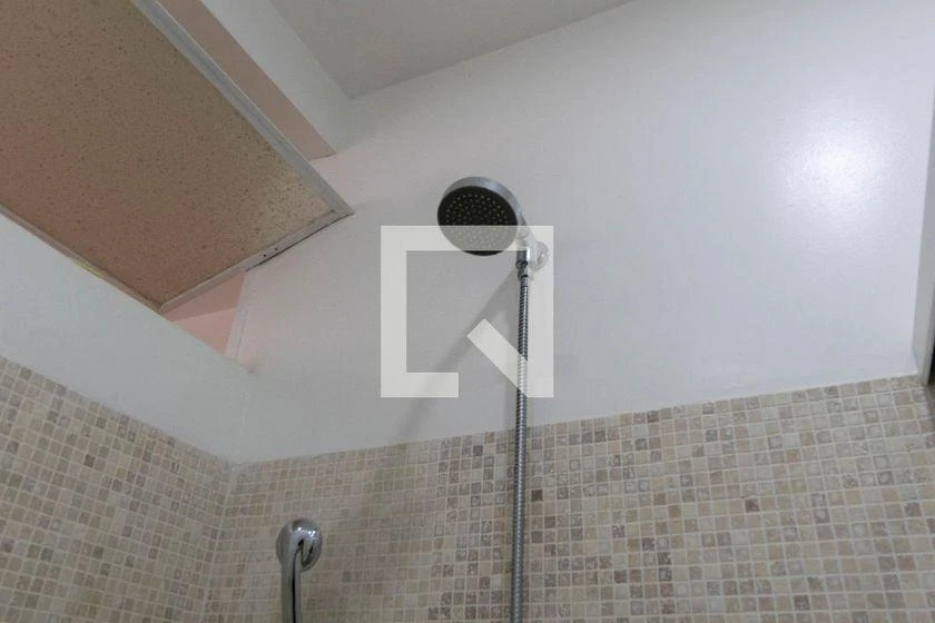 Rental apartment with 4 bedrooms and 4 bathrooms — photo 50