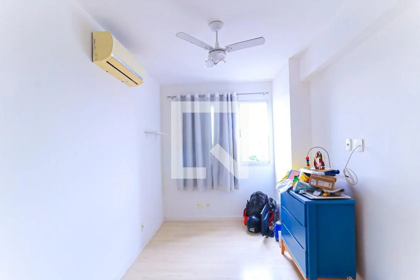 Rental apartment with 2 bedrooms and a balcony — photo 23