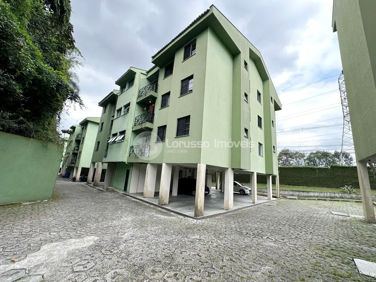 3-bedroom apartment with balcony and parking — photo 2