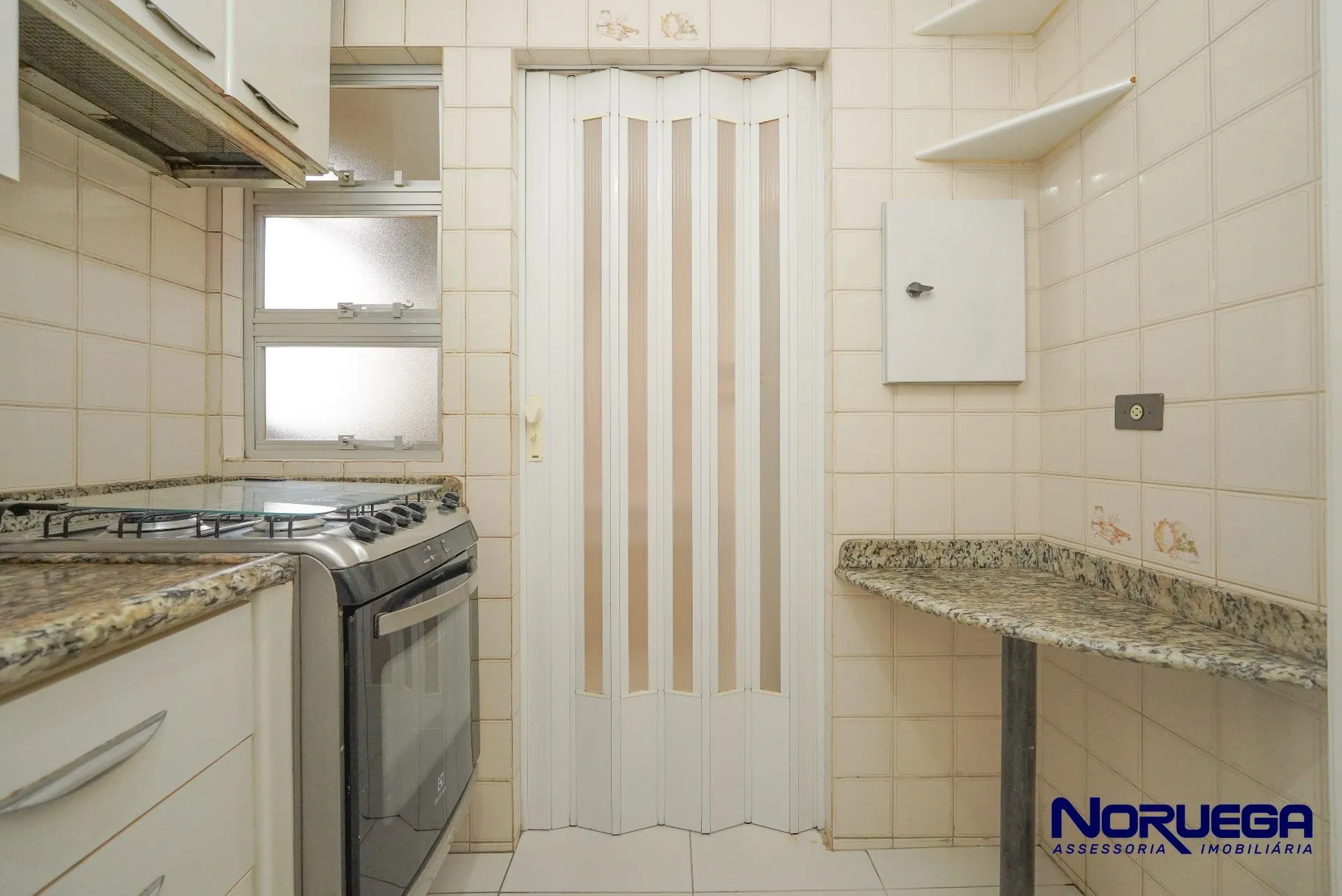 Apartamento com piso de madeira ou laminado, Cristo Rei — photo 20