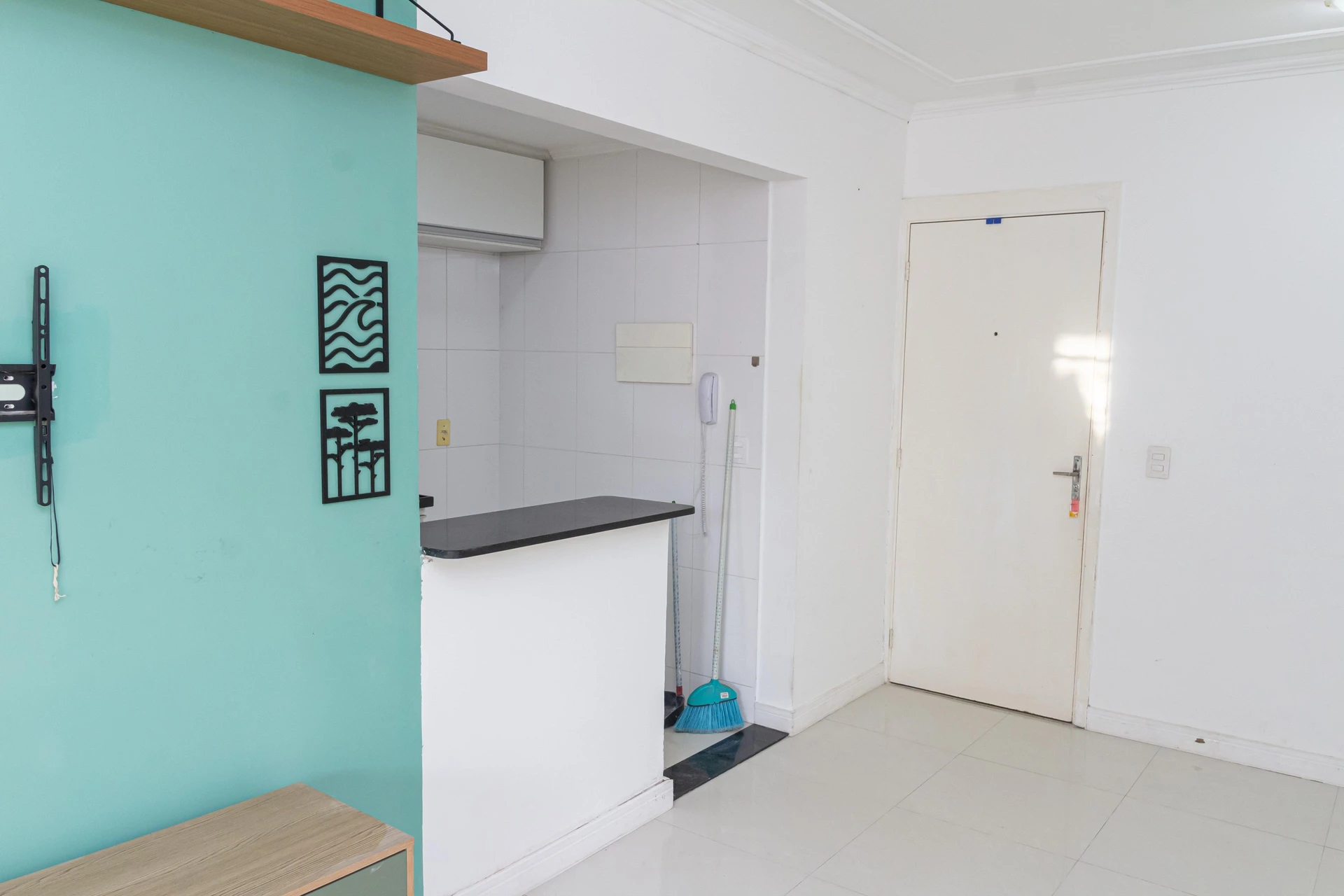 Apartamento en alquiler con 2 dormitorios y terraza — photo 2