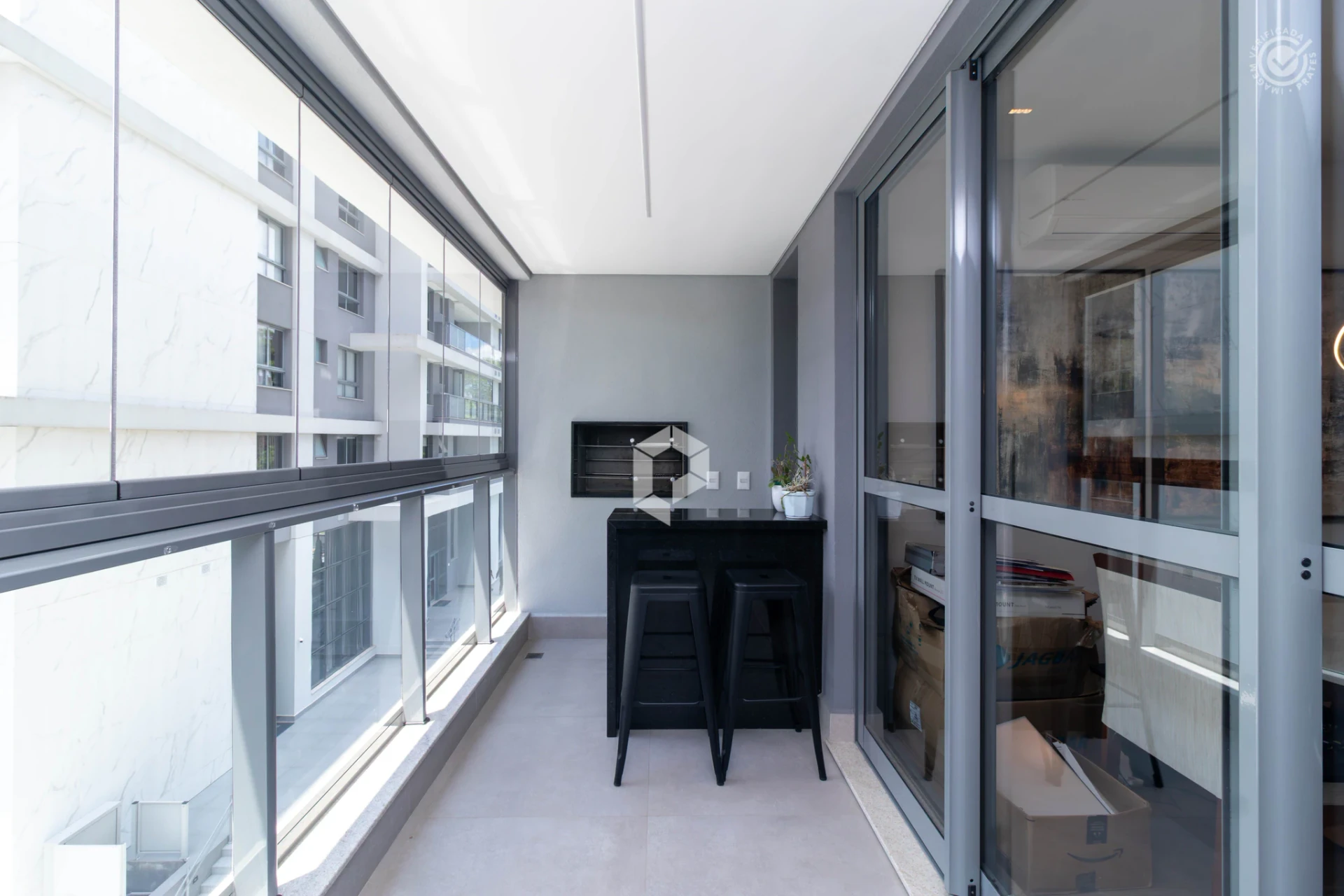 Furnished apartment, 95 m², with a washing machine — photo 11