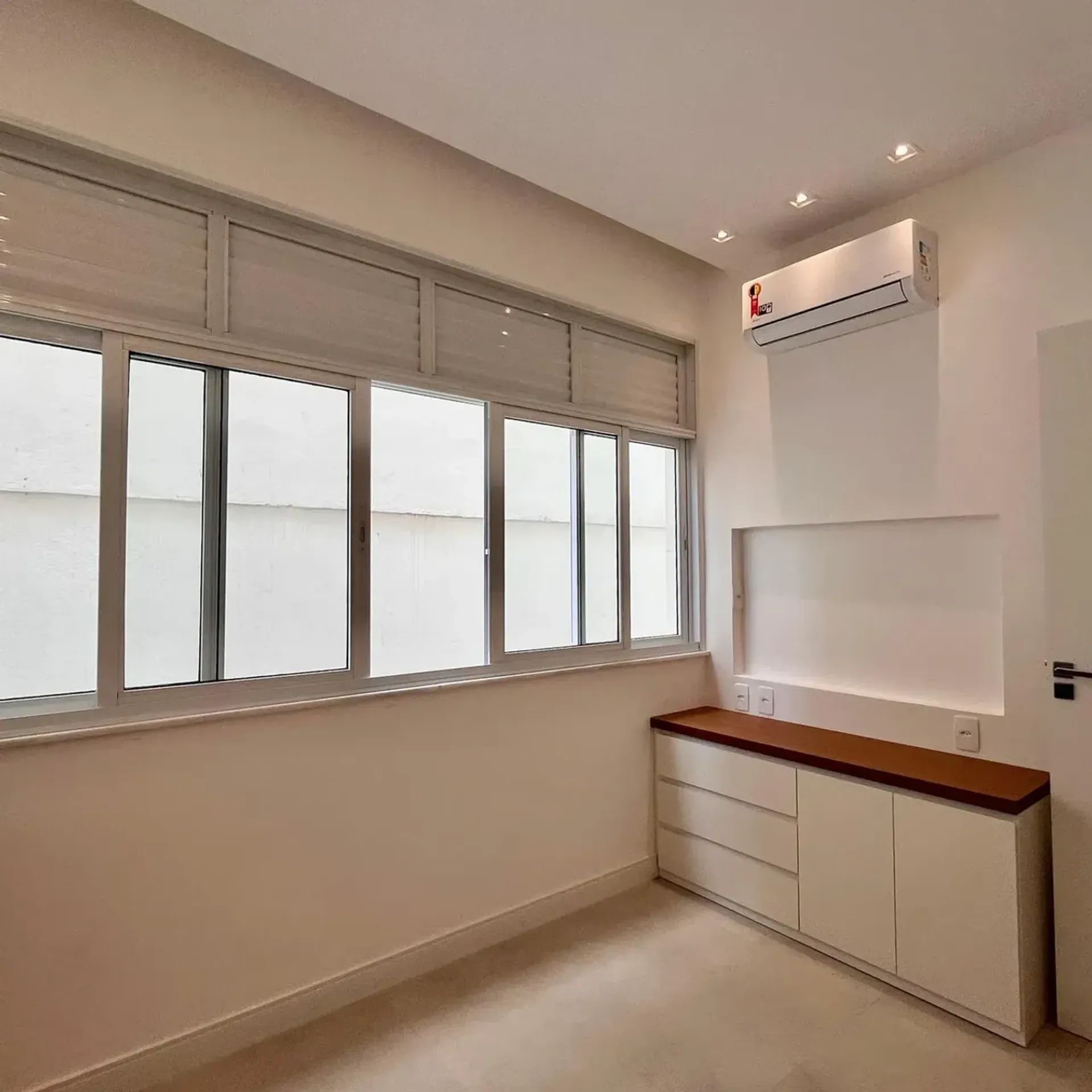 Furnished one-bedroom apartment, 38 m² — photo 4