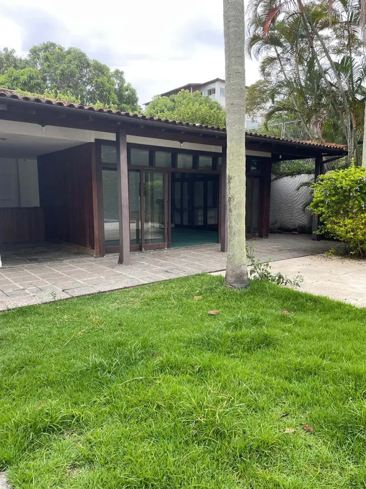 Casa com 5 quartos e cozinha fechada a gás — photo 17