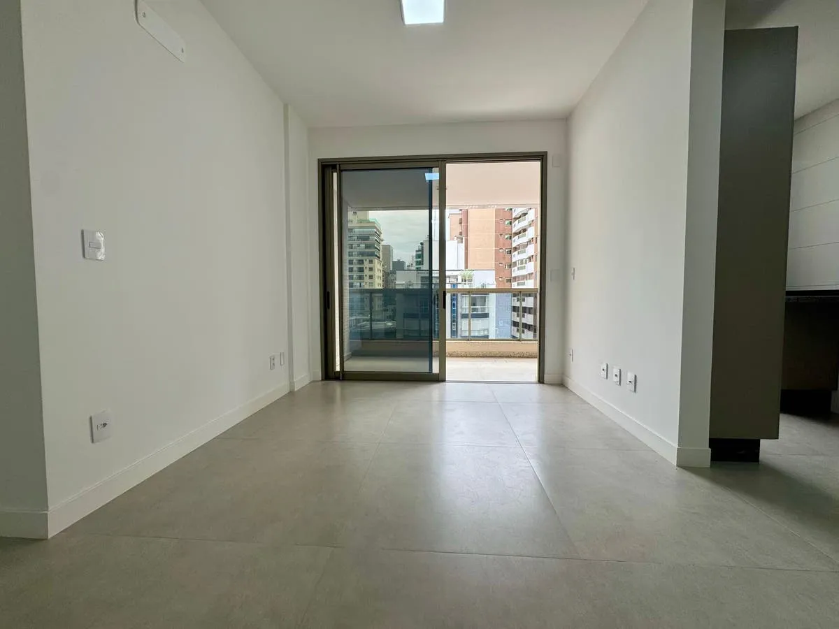 Вид на воду и 3 спальни: квартира 95 м² — photo 45