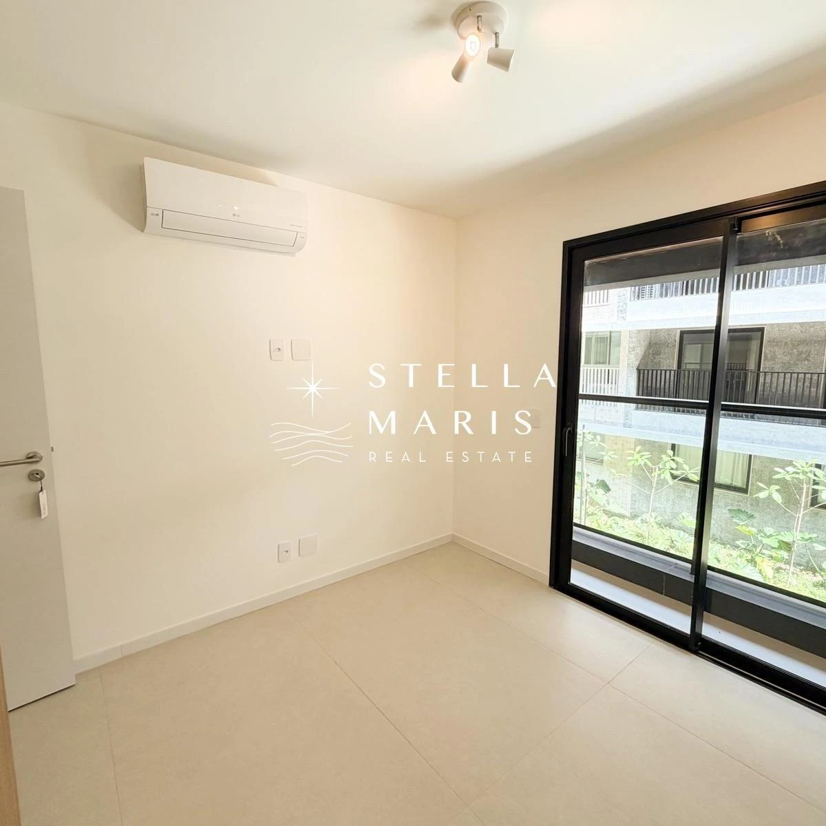 2-bedroom apartment in a building with a pool — photo 3