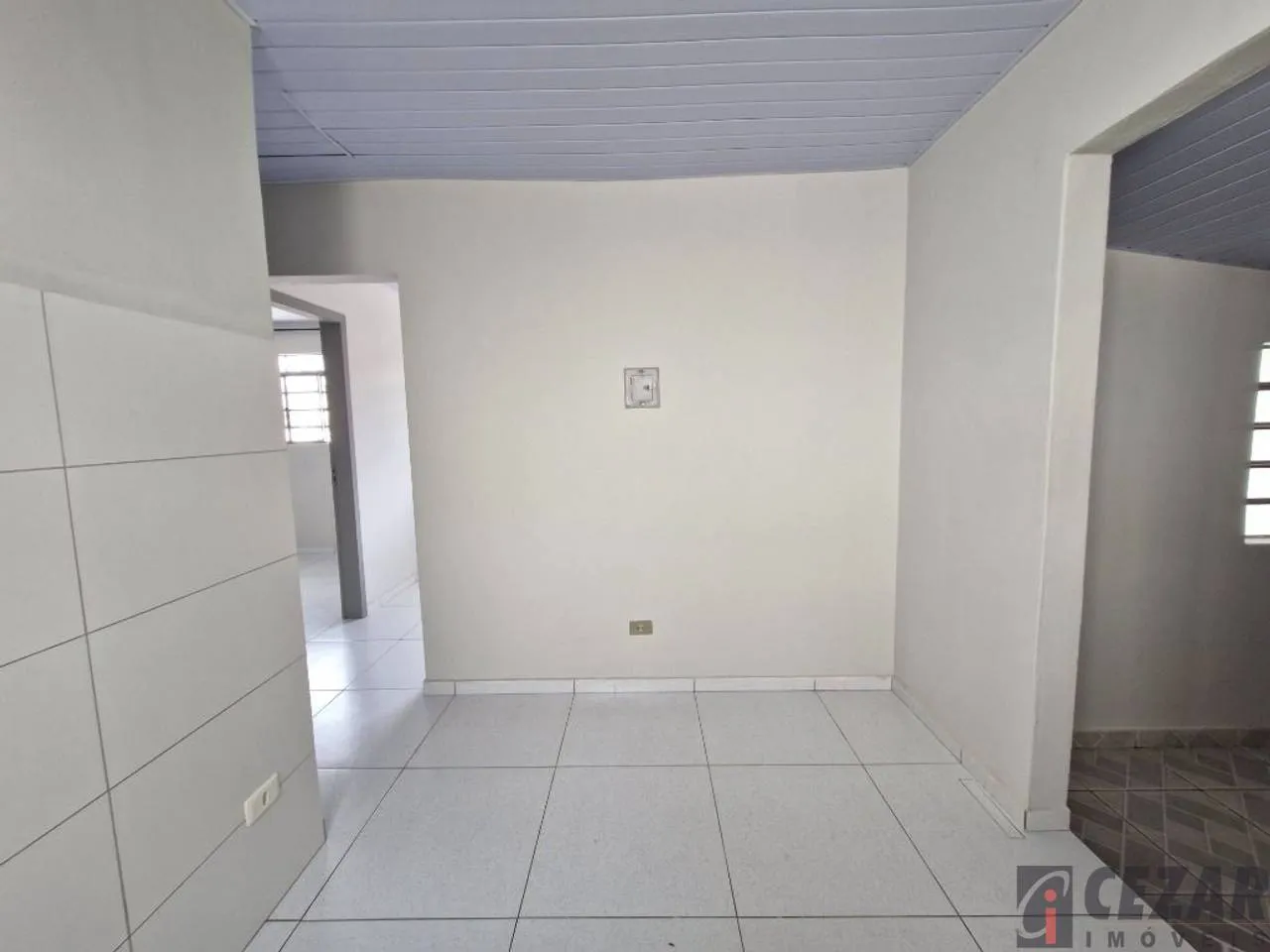 Unfurnished house with 2 bedrooms and a laundry area — photo 16