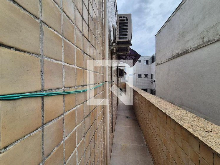 Furnished apartment, 180 m², with a glass-enclosed balcony — photo 36