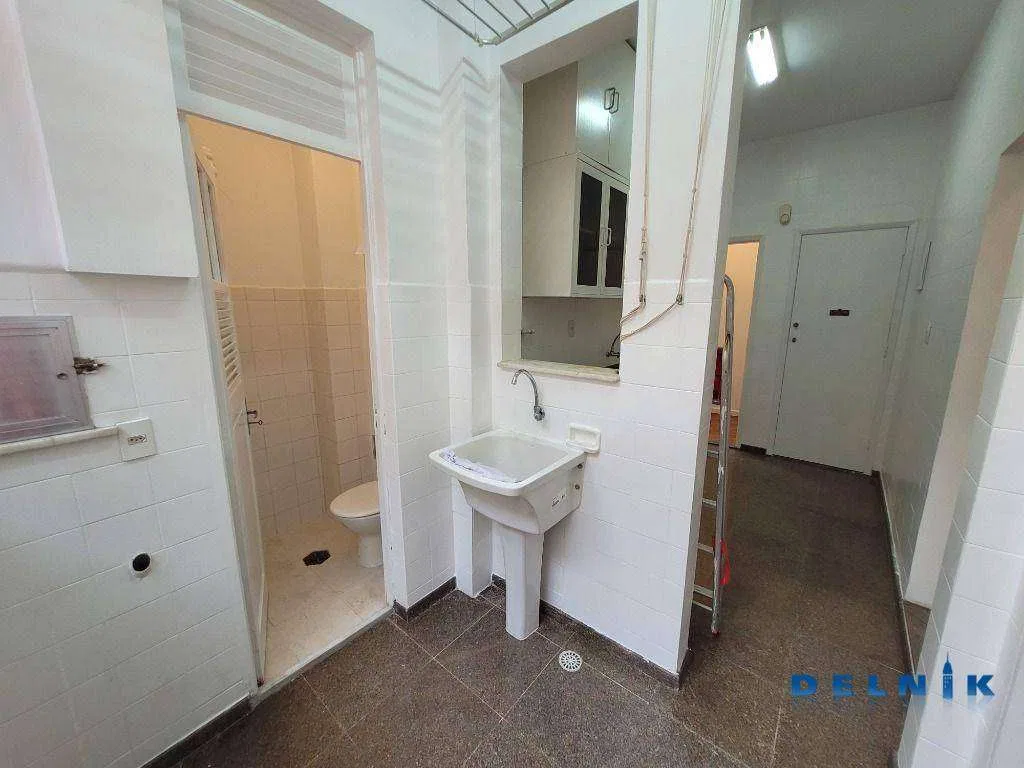 3-bedroom apartment for rent with a balcony — photo 30