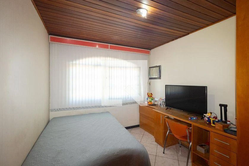 5-bedroom house with a mountain view in Rio de Janeiro — photo 24
