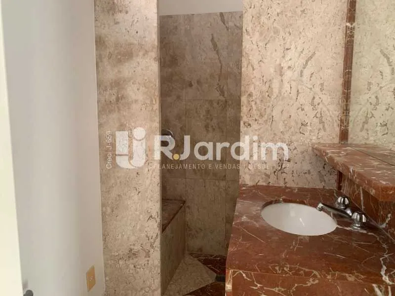 One-bedroom, 55 m² apartment in Rio de Janeiro — photo 15