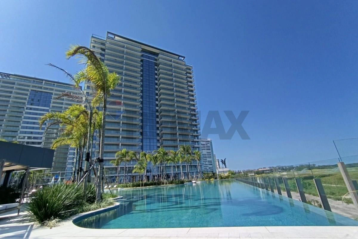 Apartamento 216 m² com 4 suítes e 4 vagas — photo 10