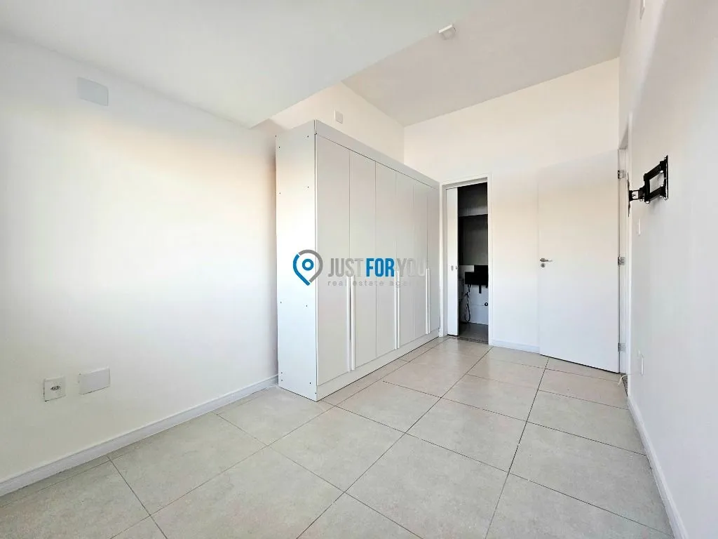 Cobertura com 3 dormitórios e 180 m², 5 banheiros — photo 21