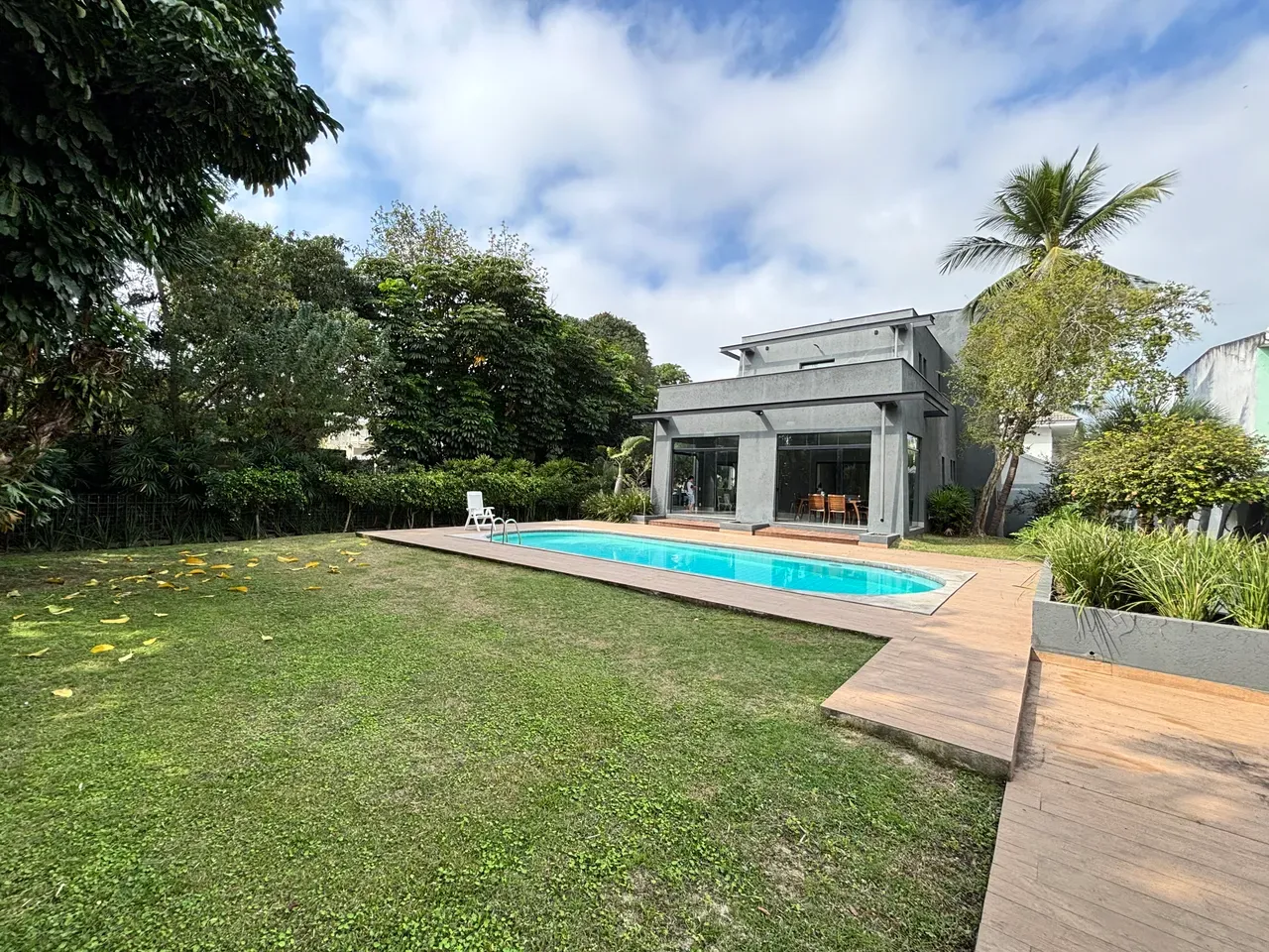Furnished 580 m² house with 4 bedrooms and a gas kitchen — photo 36