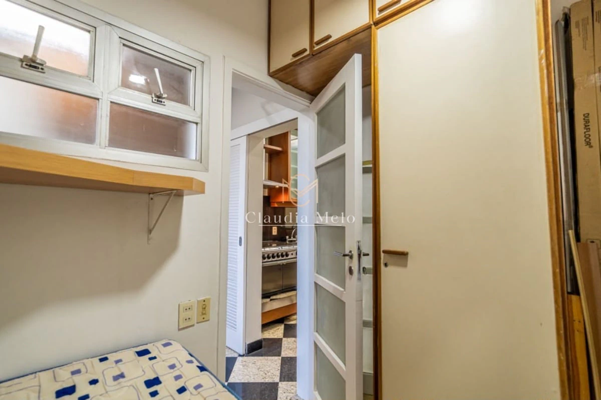 Furnished 4-bedroom apartment with gas stove kitchen — photo 28