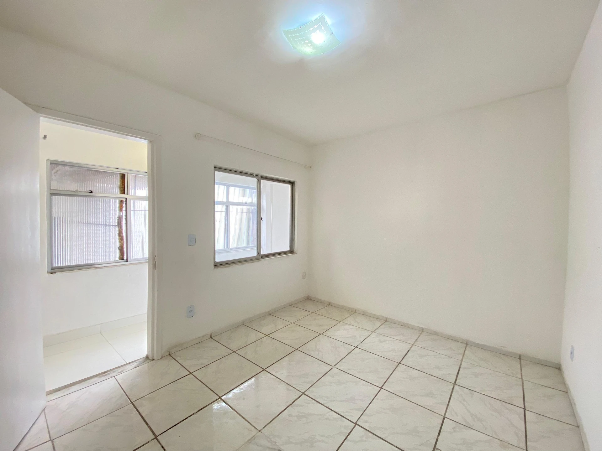 Rental house with 2 bedrooms and no parking — photo 21