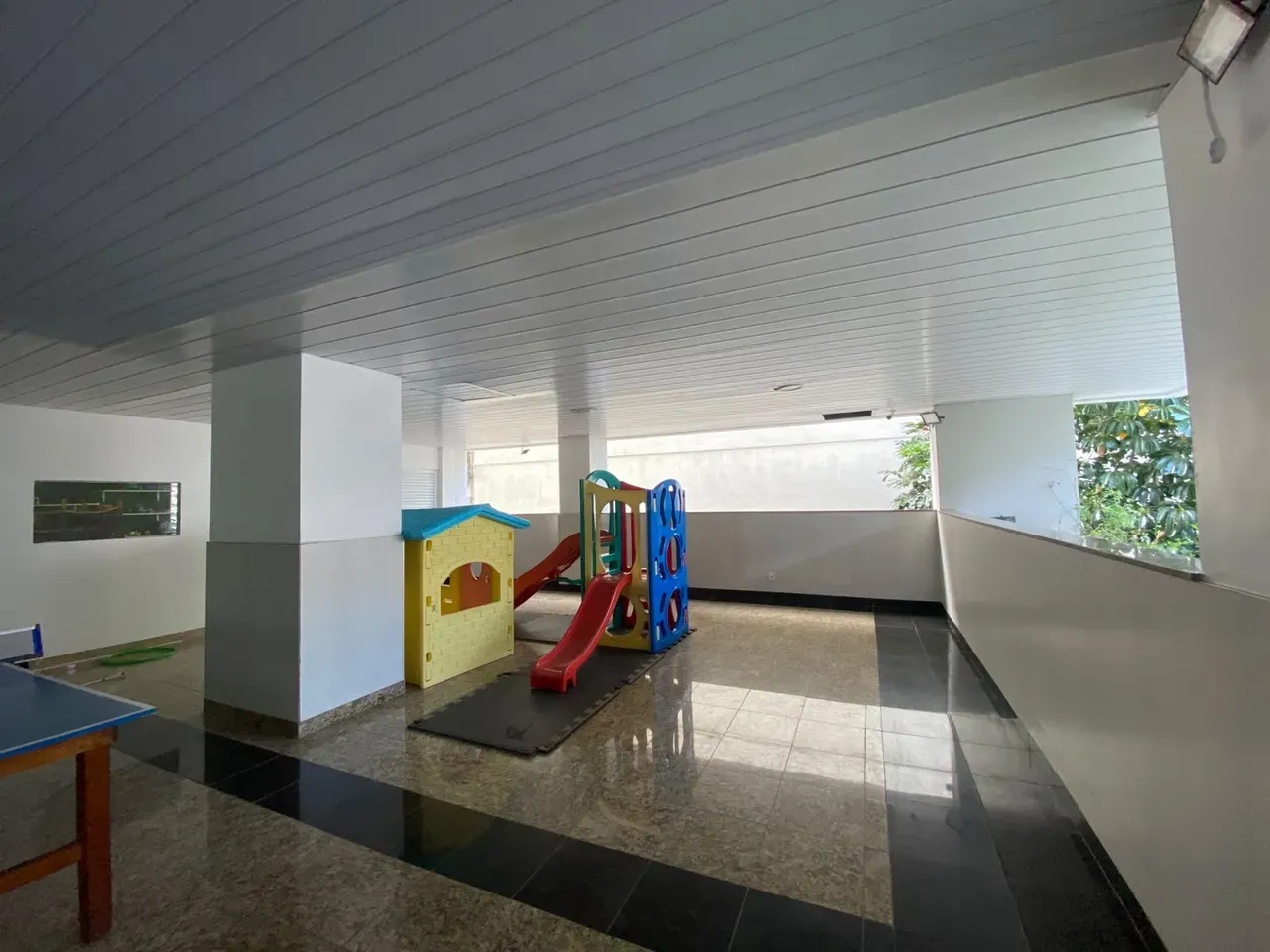 2-bedroom apartment with a mountain view in Rio de Janeiro — photo 16