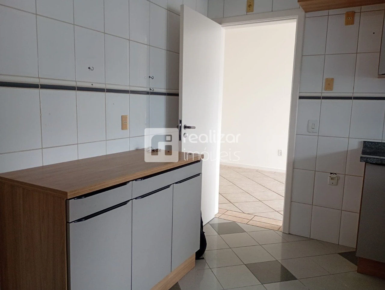 Квартира: 2 спальні, 1 з власною ванною кімнатою, 79 м² — photo 6