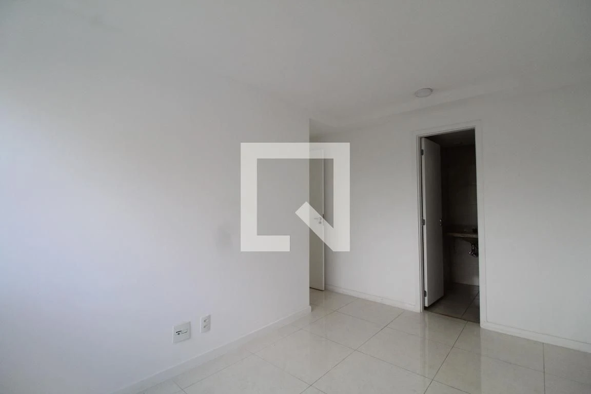 3-bedroom apartment with en-suite bathrooms and 1 parking — photo 33