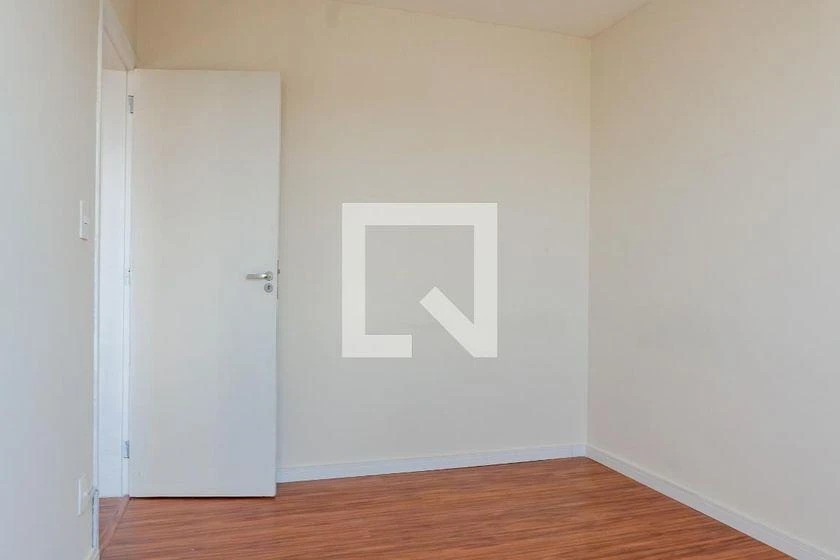 Apartment, 46 m², with wood or laminate floors — photo 17