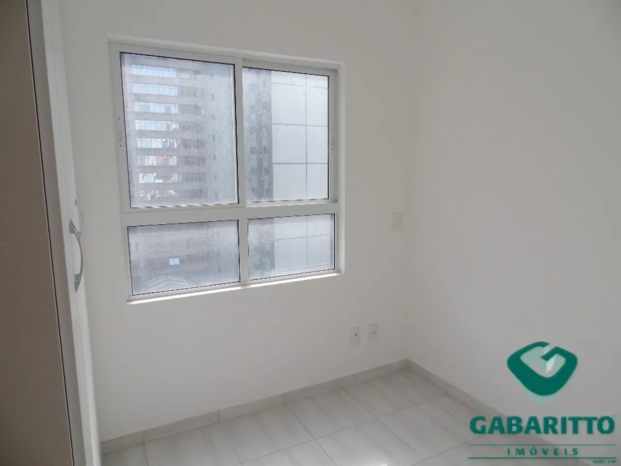 Apartamento de 1 dormitorio sin plaza con cocina cerrada — photo 11