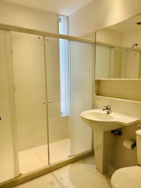 Apartment, 85 m², with wood or laminate floors — photo 6