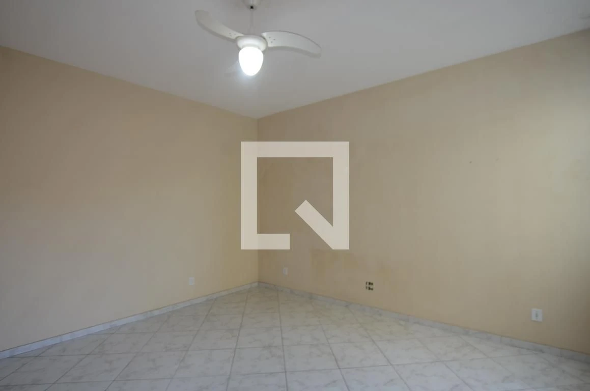 Casa sem mobília com 5 quartos e 5 banheiros — photo 113