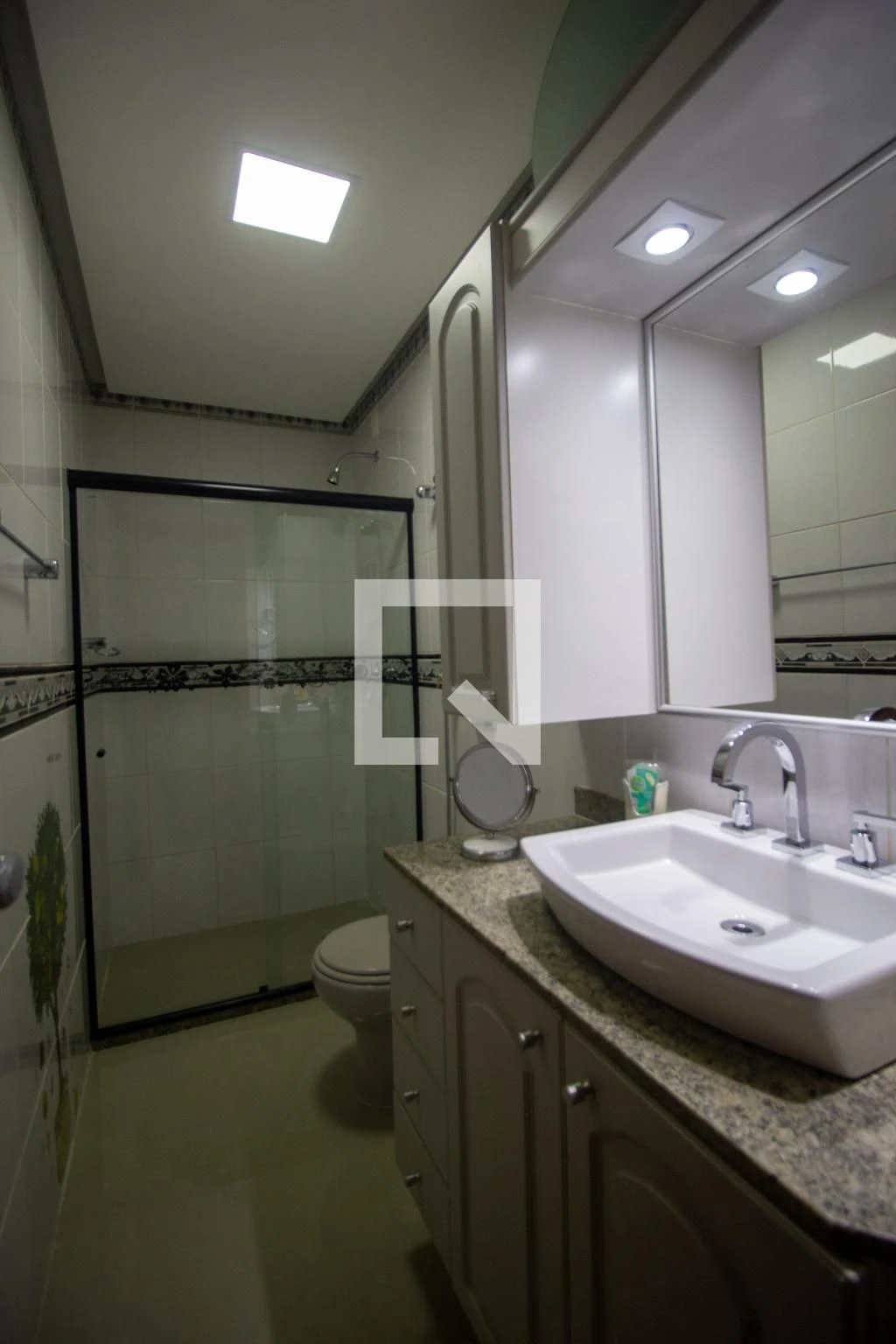 Apartamento mobiliado com 4 quartos e jacuzzi no prédio — photo 4