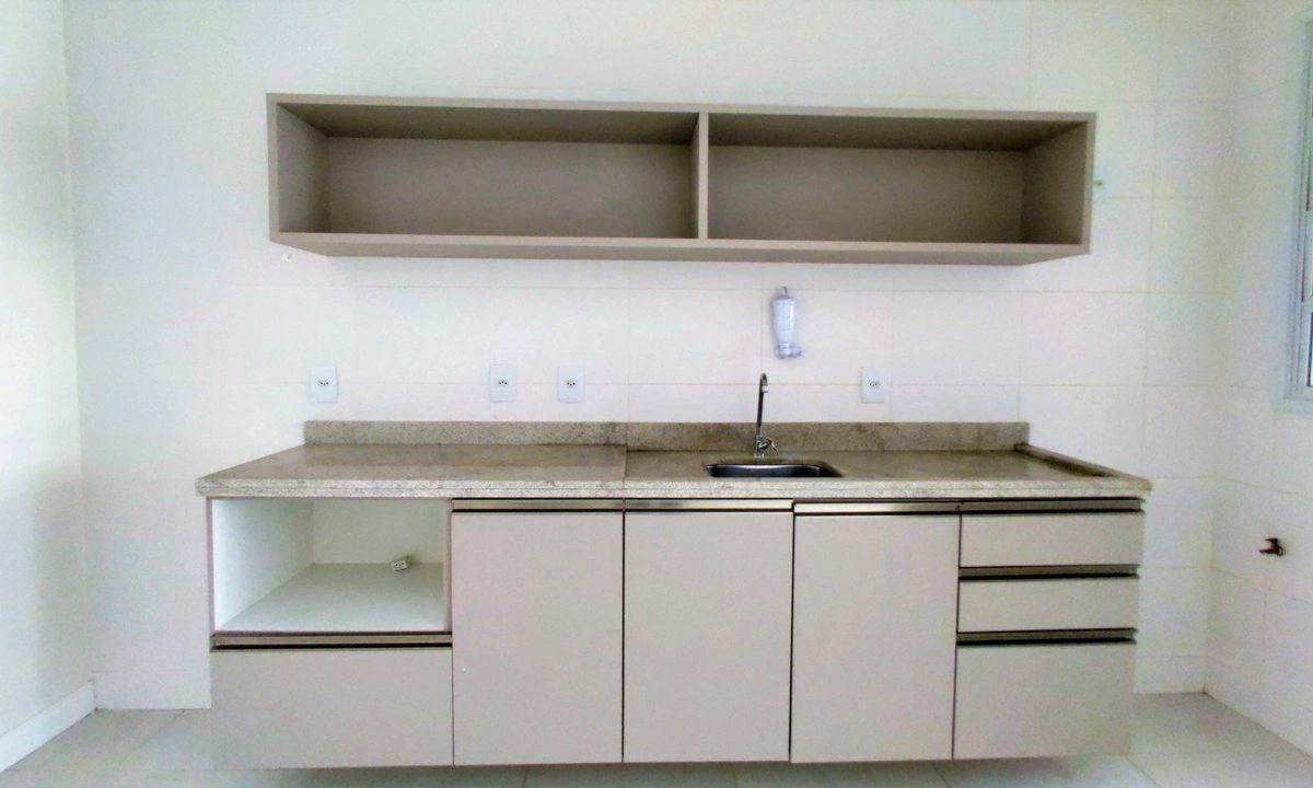 Квартира 53 м² з видом на гори та балконом із грилем — photo 13