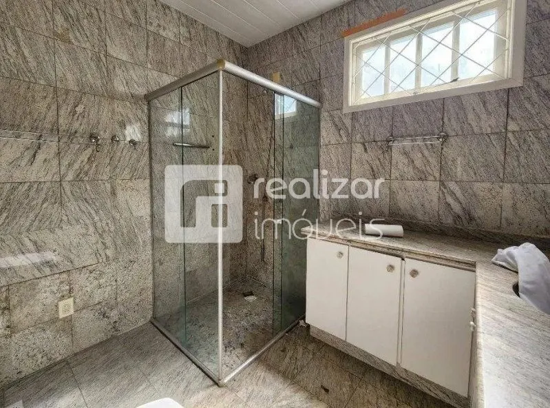 8-bedroom house with 566 m² and 4 covered parking — photo 4