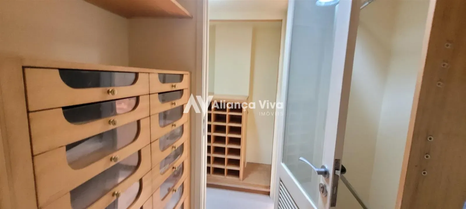 96 m² unfurnished apartment with 2 bedrooms and suite — photo 20