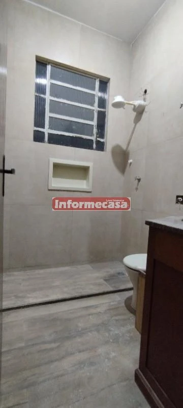 Casa independiente de 500 m² con 4 dormitorios y 1 suite — photo 4