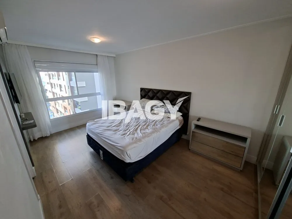 Apartamento amueblado de 3 dormitorios con barbacoa en balcón — photo 12