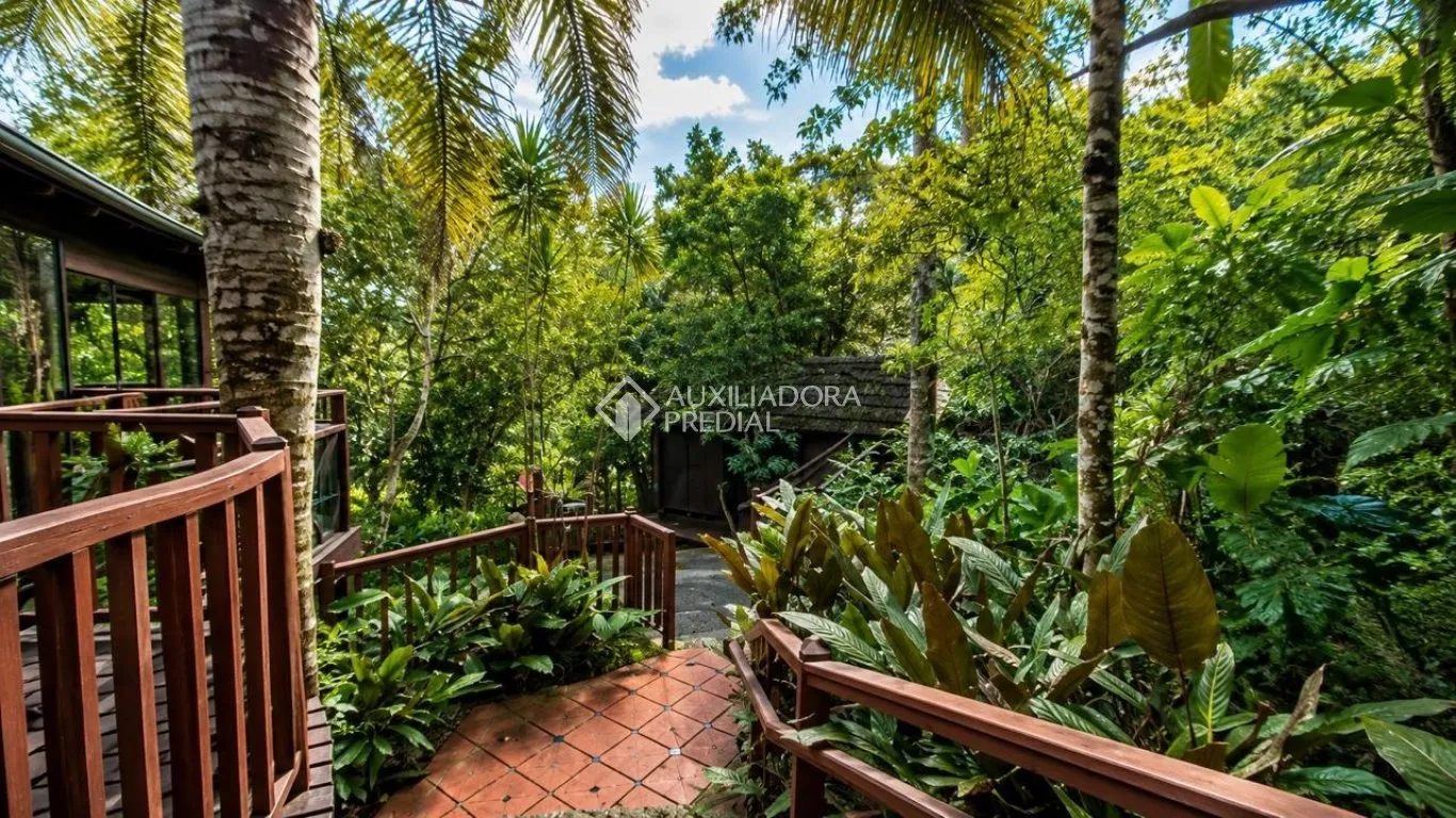 1-bedroom 30 m² apartment with a private garden — photo 7