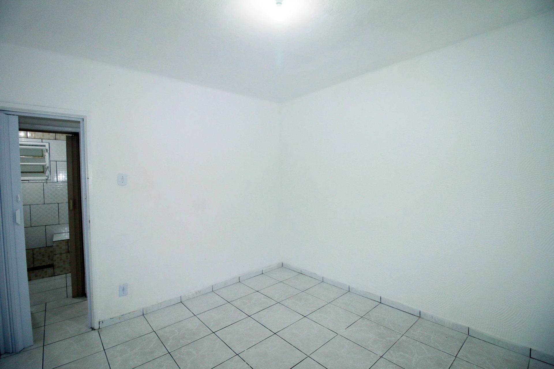 Rental house with 3 bedrooms, balcony and private yard — photo 9