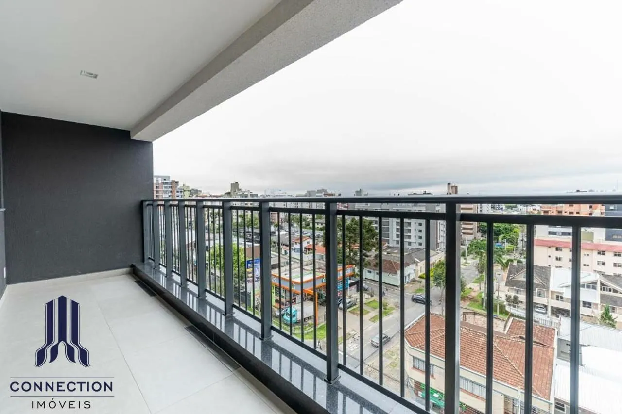 3-bedroom apartment with a grill on the balcony — photo 10