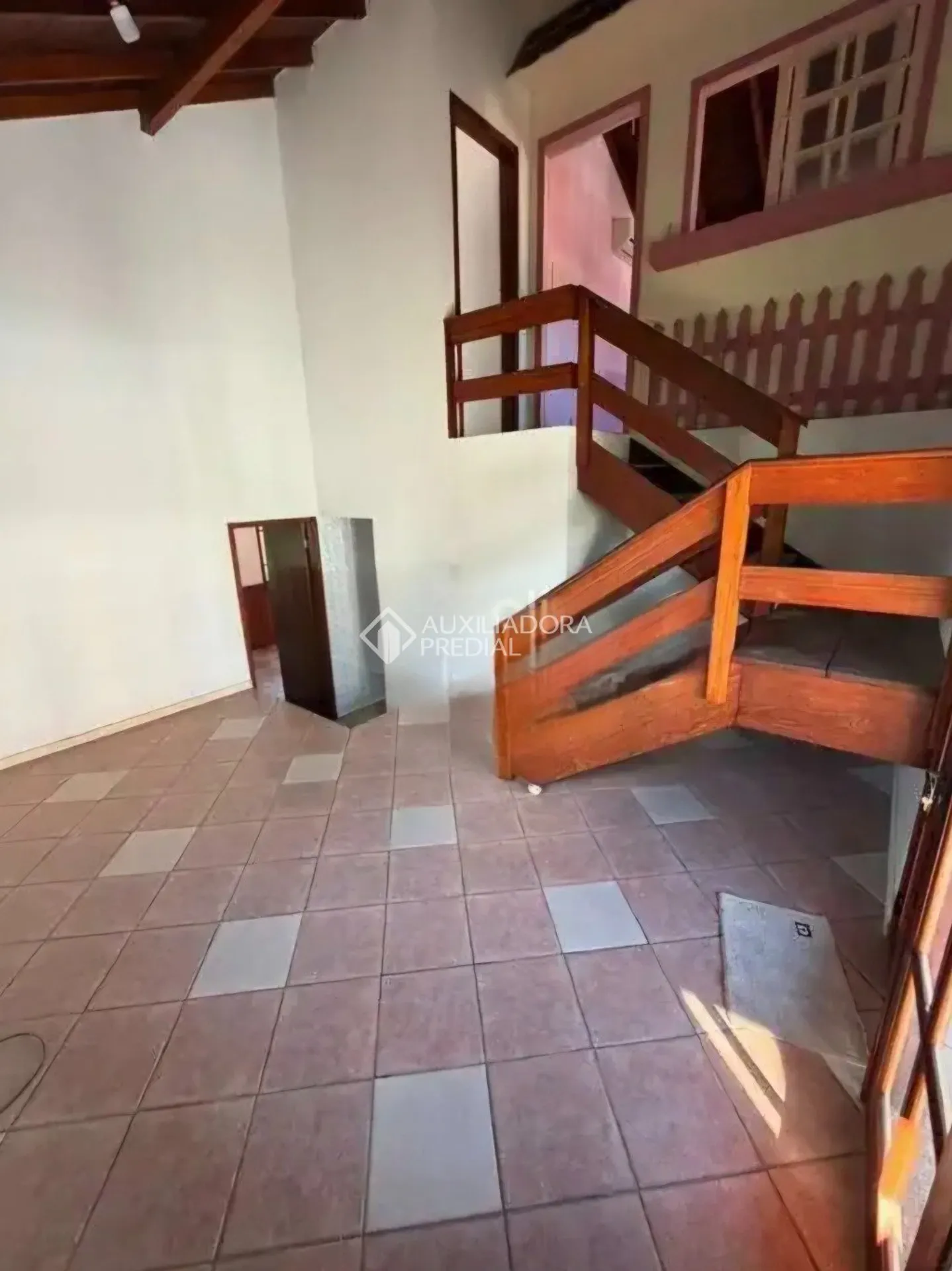 Casa en 2.º piso con 5 dormitorios y 3 suites — photo 11