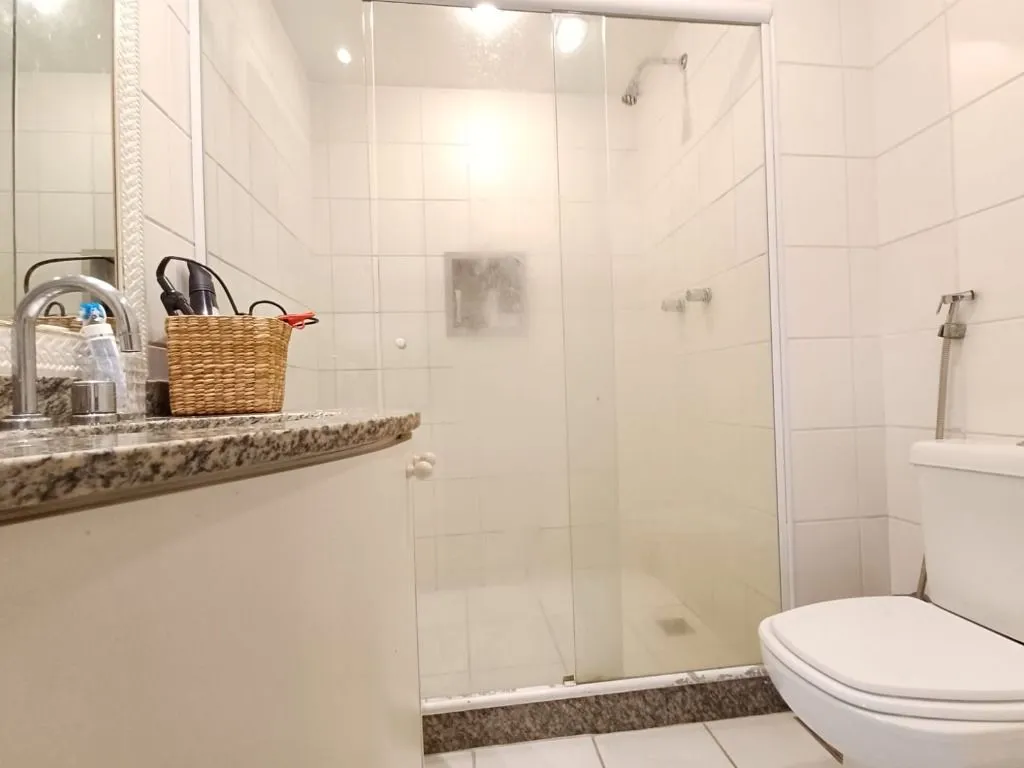 203 m² apartment with 3 bedrooms and enclosed balcony — photo 33