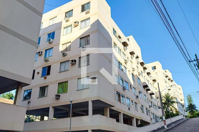 Apartamento amueblado de 2 dormitorios y cocina aparte — photo 7