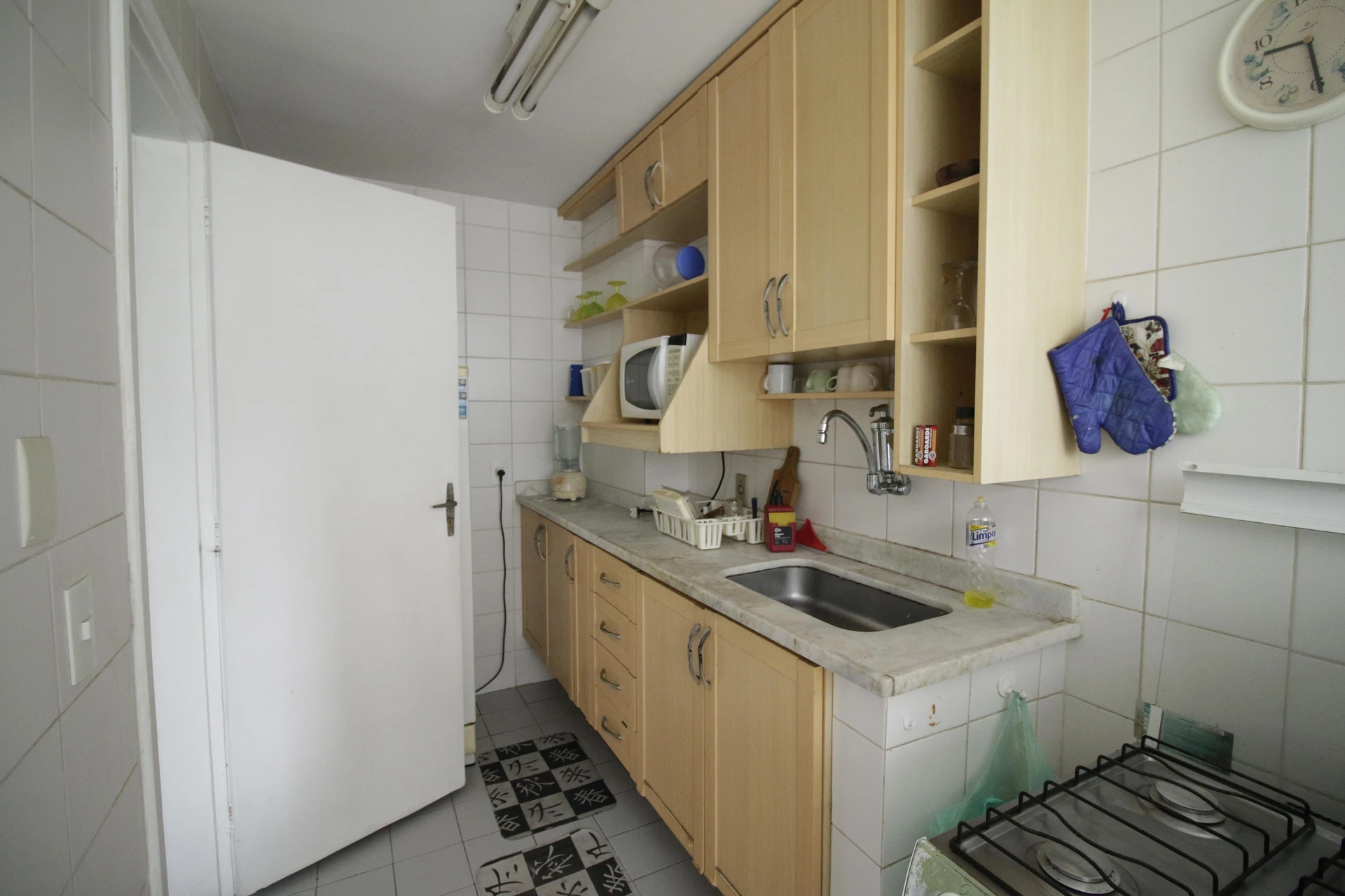 Квартира с 2 спальнями и балконом и 2 парковочными местами — photo 11