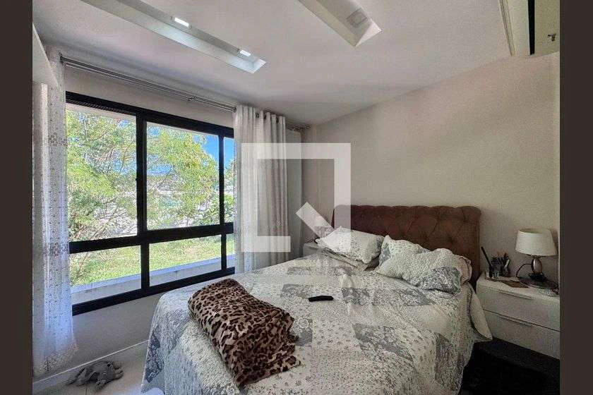 230 m² apartment with 4 bedrooms and 3 suites