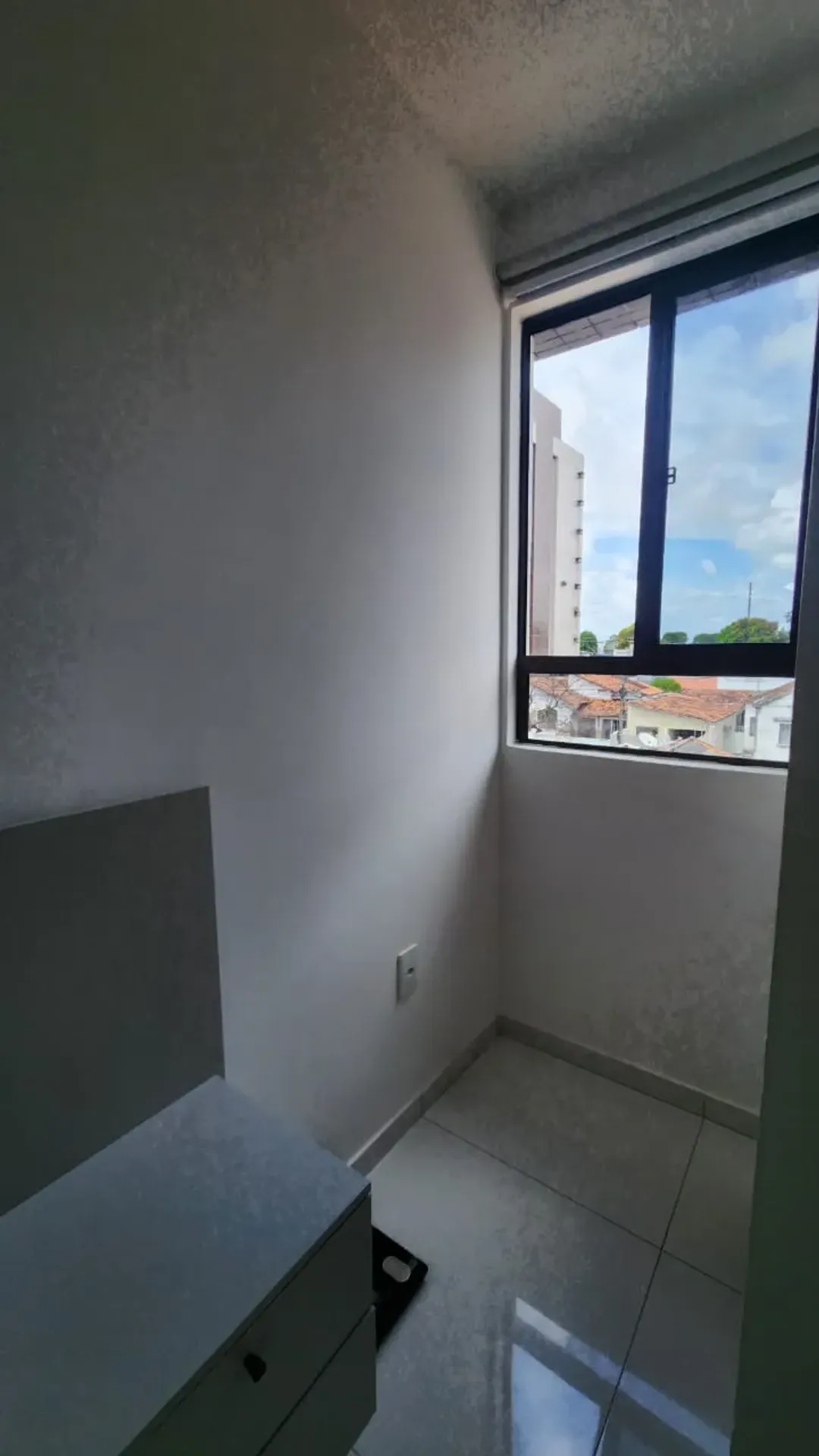 3-bedroom apartment with a washing machine in João Pessoa — photo 3